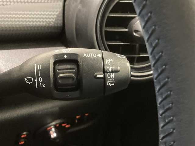 ＭＩＮＩ ミニ クーパー D 熊本県 2020(令2)年 4.3万km 青Ⅱ ・ワンオーナー/・スマートキー/・プッシュスタート/・インテリジェントセーフティ/・PDC自動起動/・パーキンブアシスト/・純正HDDナビ/　【Bluetooth・USB・MSV】/・バックカメラ/・ETC/・LEDヘッドランプ/・LEDフォグランプ/・純正マット/・保証書/取説