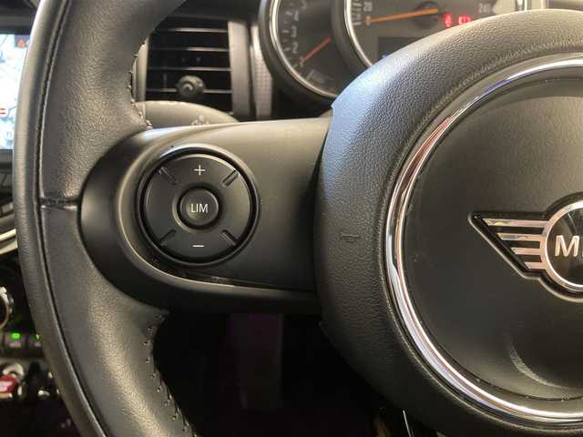 ＭＩＮＩ ミニ クーパー D 熊本県 2020(令2)年 4.3万km 青Ⅱ ・ワンオーナー/・スマートキー/・プッシュスタート/・インテリジェントセーフティ/・PDC自動起動/・パーキンブアシスト/・純正HDDナビ/　【Bluetooth・USB・MSV】/・バックカメラ/・ETC/・LEDヘッドランプ/・LEDフォグランプ/・純正マット/・保証書/取説