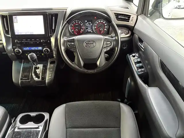 トヨタ アルファード S タイプゴールド 愛知県 2020(令2)年 1.6万km ホワイトパールクリスタルシャイン ダブルサンルーフ　９インチナビ　フルセグＴＶ　Ｂｌｕｅｔｏｏｔｈ　ＵＳＢ接続　バックカメラ　ビルトインＥＴＣ　レーダークルーズ　ＬＫＡ　ＬＥＤオートハイビーム　両側パワースライドドア　パワーバックドア
