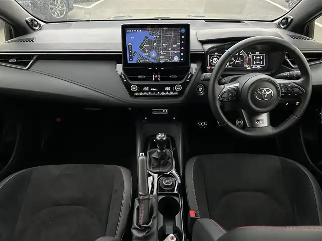 トヨタ ＧＲカローラ RZ 愛媛県 2023(令5)年 2.3万km ガンＭ 登録時走行距離:22537km/4WD/純正10.5型MOPナビ/フルセグTV/バックモニター/ビルトインETC2.0/レーダークルーズコントロール/クリアランスソナー/セーフティセンス/・衝突被害軽減ブレーキ/・車線逸脱防止支援システム/・オートマチックハイビーム/・標識認識システム/・発進遅れ告知機能/IC付ターボ/LEDヘッドランプ/革巻きステアリング/ステアリングヒーター/純正OPハーフレザースポーツシート/前席シートヒーター/JBLサウンドシステム/純正18インチアルミホイール/スマートキー/プッシュエンジンスタート/禁煙車