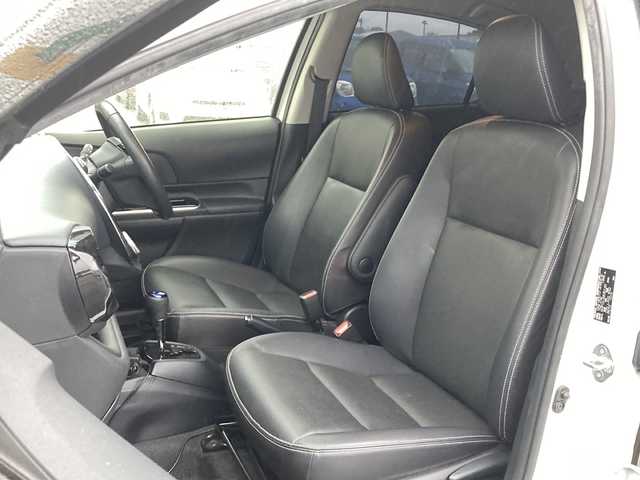 トヨタ アクア G ソフトレザーセレクション 福岡県 2019(令1)年 1.3万km ホワイトパールクリスタルシャイン 外部検査実施済み/純正SDナビ【NSZT-Y68T】/(DVD/フルセグTV/MSV)/バックカメラ/ビルトインETC2.0/前後ドライブレコーダー/合皮シート/前席シートヒーター/横滑り防止機能/レーンアシスト/衝突軽減ブレーキ/スマートキー/LEDヘッドライト/クルーズコントロール/パーキングサポートブレーキ/先行車発進告知