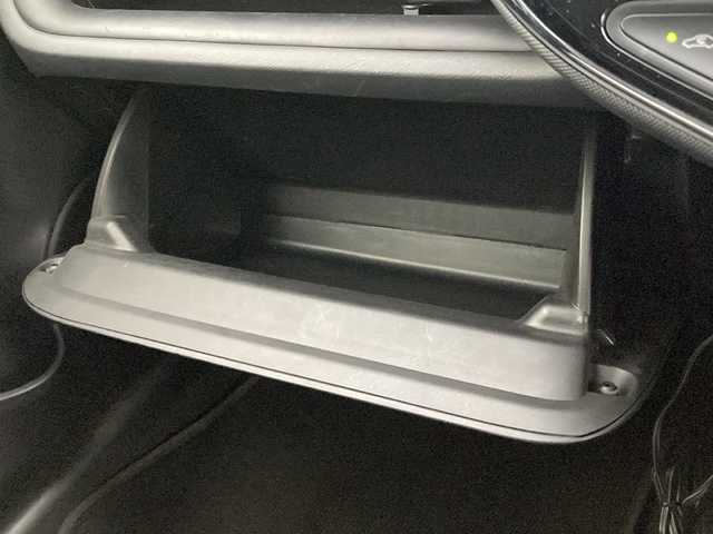 トヨタ アクア G ソフトレザーセレクション 福岡県 2019(令1)年 1.3万km ホワイトパールクリスタルシャイン 外部検査実施済み/純正SDナビ【NSZT-Y68T】/(DVD/フルセグTV/MSV)/バックカメラ/ビルトインETC2.0/前後ドライブレコーダー/合皮シート/前席シートヒーター/横滑り防止機能/レーンアシスト/衝突軽減ブレーキ/スマートキー/LEDヘッドライト/クルーズコントロール/パーキングサポートブレーキ/先行車発進告知