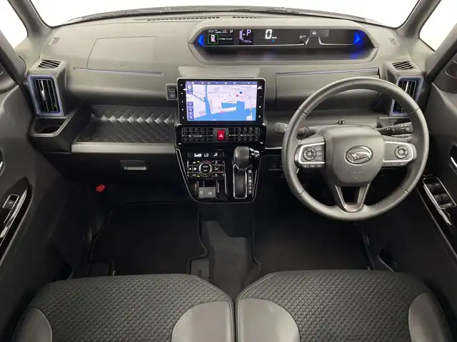 ダイハツ タント カスタム RS 鹿児島県 2022(令4)年 1.8万km シャイニングホワイトパール 純正9型ナビ/（Bluetooth/フルセグ/CD/DVD）/アダプティブクルーズコントロール/パノラミックビューモニター/ドアバイザー/ハーフレザー/シートヒーター/ハーフレザー/両側パワースライドドア/LEDヘッドライト/電子パーキング　/ブレーキホールド/AAC/純正15インチアルミホイール/シートバックテーブル/リアサンシェード