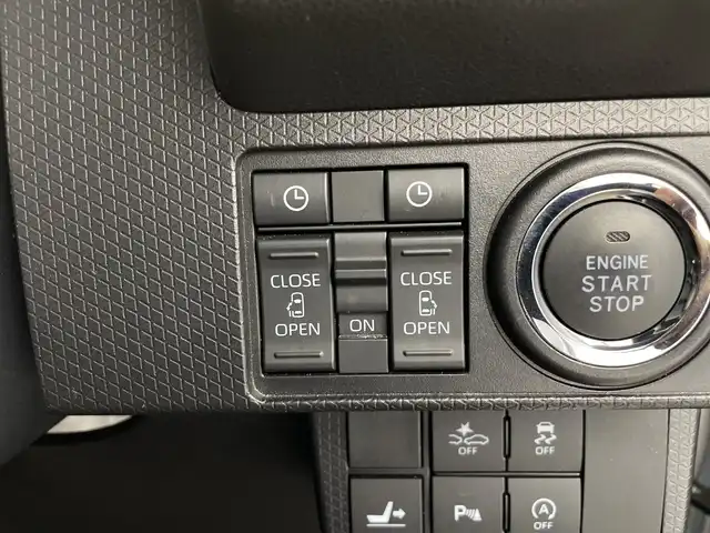 ダイハツ タント カスタム RS 鹿児島県 2022(令4)年 1.8万km シャイニングホワイトパール 純正9型ナビ/（Bluetooth/フルセグ/CD/DVD）/アダプティブクルーズコントロール/パノラミックビューモニター/ドアバイザー/ハーフレザー/シートヒーター/ハーフレザー/両側パワースライドドア/LEDヘッドライト/電子パーキング　/ブレーキホールド/AAC/純正15インチアルミホイール/シートバックテーブル/リアサンシェード