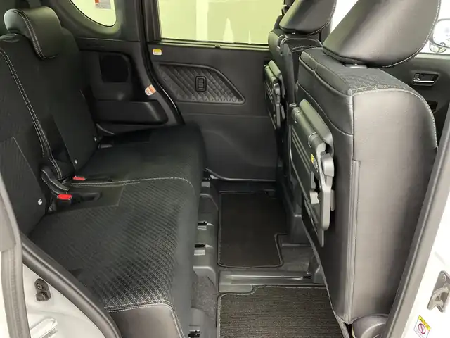 ダイハツ タント カスタム RS 鹿児島県 2022(令4)年 1.8万km シャイニングホワイトパール 純正9型ナビ/（Bluetooth/フルセグ/CD/DVD）/アダプティブクルーズコントロール/パノラミックビューモニター/ドアバイザー/ハーフレザー/シートヒーター/ハーフレザー/両側パワースライドドア/LEDヘッドライト/電子パーキング　/ブレーキホールド/AAC/純正15インチアルミホイール/シートバックテーブル/リアサンシェード