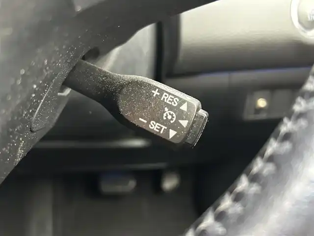 トヨタ ハリアー エレガンス 静岡県 2015(平27)年 7.6万km スパークリングブラックパールクリスタルシャイン 純正ナビ　/・フルセグＴＶ　/・Ｂｌｕｅｔｏｏｔｈ接続　/・ＤＶＤ再生　/クルコン　/Ｂ・Ｆカメラ　/クルコン　/プッシュスタート　/スマートキー　/ハーフレザーシート　/Ｄ席パワーシート　/ビルトインＥＴＣ　/ドラレコ　/ＬＥＤオートライト/純正アルミホイール/取扱説明書/保証書