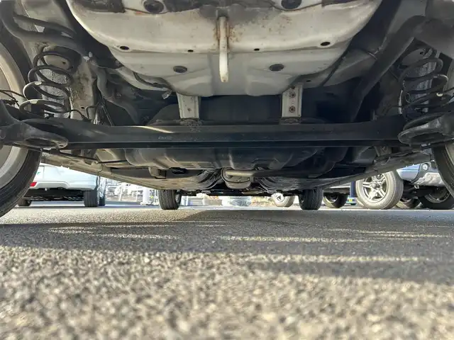 ダイハツ ミラ イース X 宮城県 2013(平25)年 13.1万km パールホワイトⅢ 純正14インチアルミホイール/純正CDオーディオ/ヘッドライトレベライザー/リモコンキー/アイドリングストップ/電動格納ミラー/純正フロアマット/ドアバイザー/Wエアバッグ