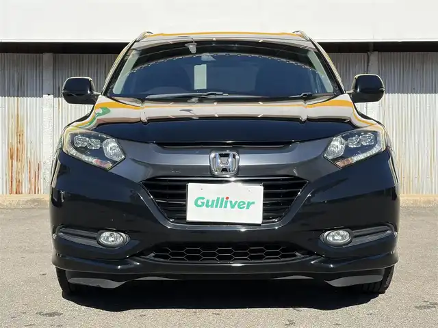 ホンダ ヴェゼル ハイブリッド Z 三重県 2014(平26)年 10.9万km クリスタルブラックパール ワンオーナー/車両接近通報装置/シティブレーキアクティブシステム/クルーズコントロール/純正インターナビ/　・Bluetooth/　・フルセグTV/　・HDMI/　・DVD/CD再生/　・USB/ルーフレール/パドルシフト/スマートキー/プッシュスタート/黒レザーシート/前席シートヒーター/LEDヘッドライト/フォグライト/オートライト/革巻きステアリング/ステアリングスイッチ/ビルトインETC/電動格納ミラー/ウィンカーミラー/電子パーキングブレーキ/オートブレーキホールド/オートワイパー/フロアマット/ドアバイザー/プライバシーガラス/横滑り防止機能/サイド/カーテンエアバック