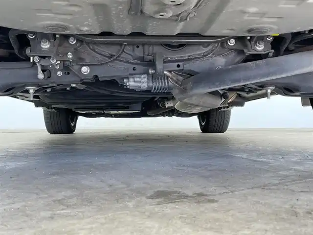 トヨタ ハリアー ハイブリッド プログレス メタル&レザーP 千葉県 2018(平30)年 3.5万km ホワイトパールクリスタルシャイン 禁煙車/純正９型メーカーナビ/AM＆FM＆Bluetooth＆フルセグTV＆CD＆DVD＆Blu-ray/ＪＢＬサウンド　/全方位カメラ　/バックカメラ/トヨタセーフティセンス　/レーダークルーズコントロール　/レーンキープアシスト/プリクラッシュセーフティ/ＡＣ１００Ｖ　/オートハイビーム　/シートヒーター＆ベンチレーション/ビルトインＥＴＣ　/茶革シート/LEDヘッドライト（オートライト付）/シーケンシャルターンランプ/フォグランプ/電動パーキングブレーキ（オートホールド付）/運転席パワーシート（メモリー機能付）/純正フロアマット/純正ドアバイザー/自動防眩ルームミラー/ISOFIX/電動トランク/ステアリングスイッチ/電動格納サイドミラー/USBポート