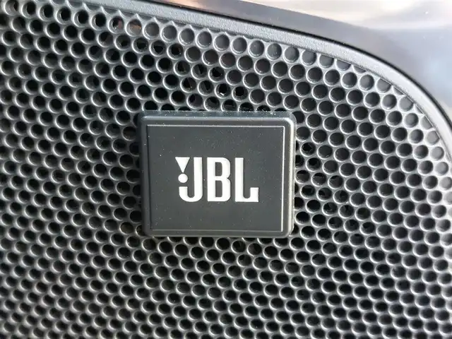 トヨタ アルファードハイブリット SR Cパッケージ 東京都 2021(令3)年 2.3万km ホワイトパールクリスタルシャイン 純正メーカーオプション１０．５インチナビ/（CD/DVD/BT/フルセグ/USB)/ＪＢＬサウンド/パノラミックビューモニター/サンルーフ/三眼ＬＥＤヘッドライト/ＡＣ１００Ｖ/Toyota Safety Sense/・プリクラッシュセーフティ/・レーントレーシングアシスト/・レーダークルーズコントロール/・オートマチックハイビーム/・アダプティブハイビームシステム/・ブラインドスポットモニター/・パーキングアシスト/合皮シート/パワーシート（運転席/助手席/2列目席）/シートメモリー/シートヒーター/シートベンチレーション/オットマン/デジタルインナーミラー/ビルトインＥＴＣ2.0/パワーバックドア/ナノイー/純正フロアマット/純正17インチAW