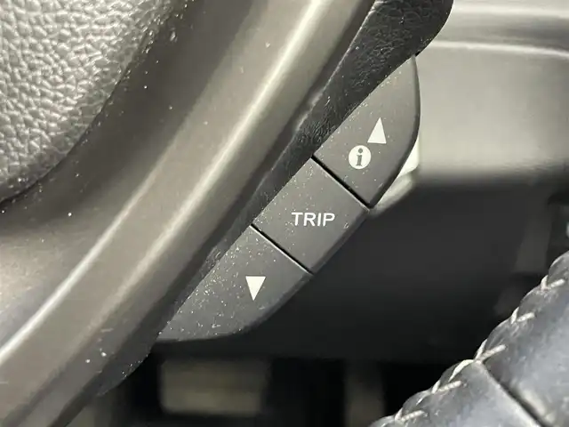 ホンダ フリード クロスター ホンダセンシング 埼玉県 2020(令2)年 5.7万km クリスタルブラックパール 純正９インチナビ　バックカメラ　ビルトインＥＴＣ　前後ドライブレコーダー　ホンダセンシング　アダプティブクルーズコントロール　シートヒーター　ハーフレザー　純正アルミホイール　オートライト　ＬＥＤ