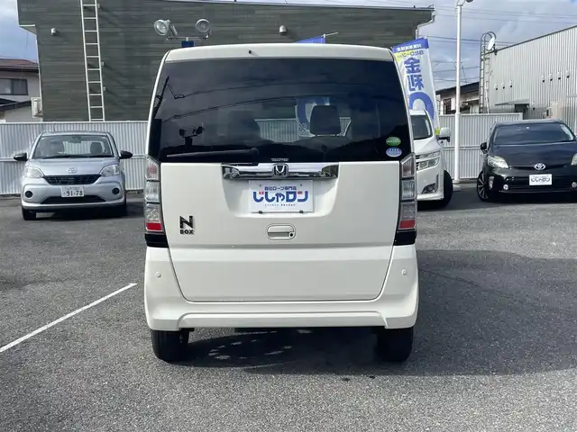 車両画像11