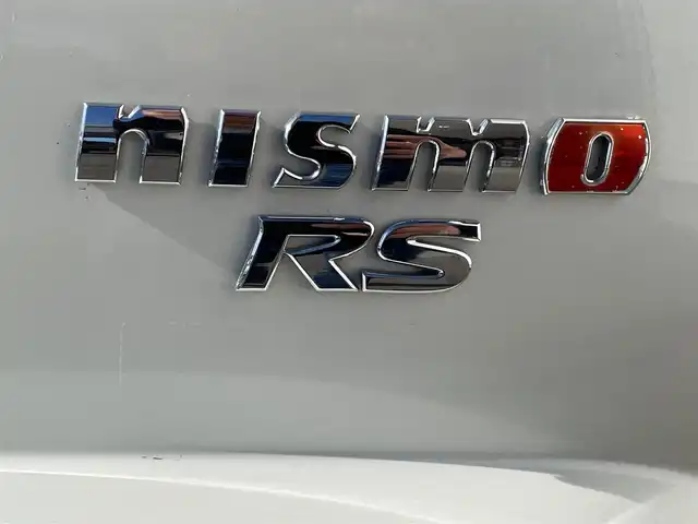 日産 ジューク ニスモ RS 埼玉県 2015(平27)年 3.8万km ブリリアントホワイトパール AIS検査済み/ニスモエアロパーツ/ニスモ専用シート/ターボ/4WD/専用18インチアルミホイール/純正SDナビ/CD/DVD/フルセグTV/BT/SD/アラウンドビュー/スマートキー/パドルシフト/前後ドライブレコーダー/デジタルミラー/HIDヘッドライト/電動格納ミラー/ETC