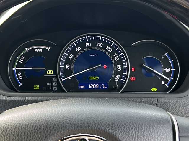 トヨタ エスクァイア ハイブリッド Gi 福島県 2018(平30)年 12.1万km スパークリングブラックパールクリスタルシャイン セーフティセンス　ＡＬＰＩＮＥ９インチナビ　ＡＬＰＩＮＥフリップダウンモニター　ダブルゾーン再生　両側電動スライド　ワイパーデアイサー　バックＣ　フルセグ　シートヒーター　ＵＳＢポート４個　クルコン