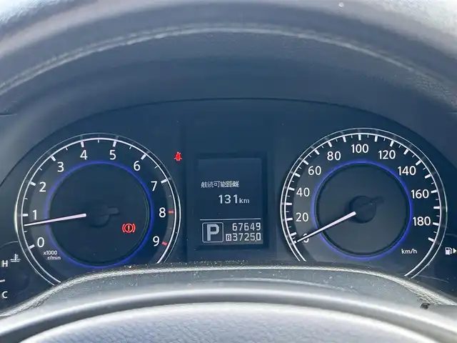 日産 スカイライン 250GT 静岡県 2010(平22)年 6.8万km スーパーブラック ユーザー買取車両/純正ナビ/【AM/FM/CD/TV】/社外19インチAW/ローダウン/MTモード付AT/SNOWモード/バックカメラ/左サイドカメラ/ETC/USB入力端子/純正フロアマット/パワーシート/ハーフレザーシート/横滑り防止装置/VDCモード/保証書/取扱説明書