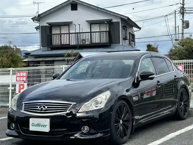 日産 スカイライン 250GT 静岡県 2010(平22)年 6.8万km スーパーブラック ユーザー買取車両/純正ナビ/【AM/FM/CD/TV】/社外19インチAW/ローダウン/MTモード付AT/SNOWモード/バックカメラ/左サイドカメラ/ETC/USB入力端子/純正フロアマット/パワーシート/ハーフレザーシート/横滑り防止装置/VDCモード/保証書/取扱説明書