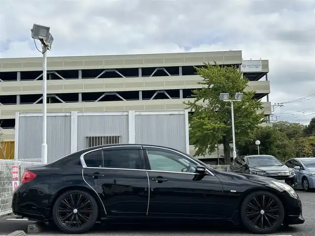 日産 スカイライン 250GT 静岡県 2010(平22)年 6.8万km スーパーブラック ユーザー買取車両/純正ナビ/【AM/FM/CD/TV】/社外19インチAW/ローダウン/MTモード付AT/SNOWモード/バックカメラ/左サイドカメラ/ETC/USB入力端子/純正フロアマット/パワーシート/ハーフレザーシート/横滑り防止装置/VDCモード/保証書/取扱説明書