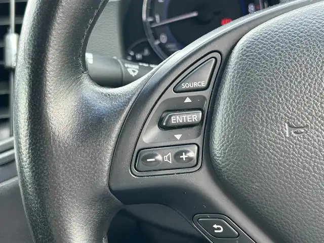 日産 スカイライン 250GT 静岡県 2010(平22)年 6.8万km スーパーブラック ユーザー買取車両/純正ナビ/【AM/FM/CD/TV】/社外19インチAW/ローダウン/MTモード付AT/SNOWモード/バックカメラ/左サイドカメラ/ETC/USB入力端子/純正フロアマット/パワーシート/ハーフレザーシート/横滑り防止装置/VDCモード/保証書/取扱説明書