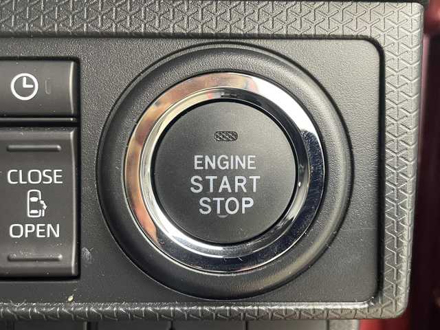 ダイハツ タント カスタム RS 岡山県 2024(令6)年 0.6万km ブラックマイカメタリック/ファイアークォーツレッドメタリック 2トーン バックカメラ/SDナビ/【CD/DVD/BT/フルセグTV】/型番：CN-RE06WD/ツートーンカラー/オーディオレス/ターボ/両側パワースライドドア/ハーフレザーシート/前席シートヒーター/LEDヘッドライト/ETC/衝突軽減ブレーキ/オートハイビーム/コーナーセンサー/レーンキープアシスト/オートブレーキホールド/アイドリングストップ/純正15インチアルミホイール/スマートキー/プッシュスタート