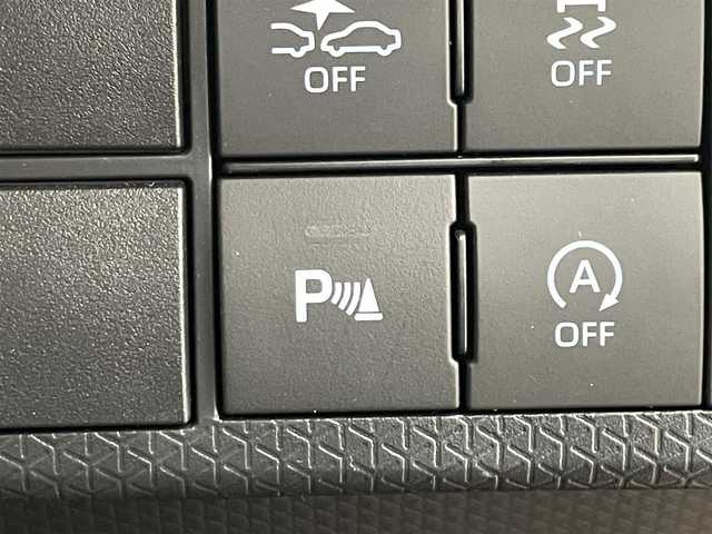 ダイハツ タント カスタム RS 岡山県 2024(令6)年 0.6万km ブラックマイカメタリック/ファイアークォーツレッドメタリック 2トーン バックカメラ/SDナビ/【CD/DVD/BT/フルセグTV】/型番：CN-RE06WD/ツートーンカラー/オーディオレス/ターボ/両側パワースライドドア/ハーフレザーシート/前席シートヒーター/LEDヘッドライト/ETC/衝突軽減ブレーキ/オートハイビーム/コーナーセンサー/レーンキープアシスト/オートブレーキホールド/アイドリングストップ/純正15インチアルミホイール/スマートキー/プッシュスタート