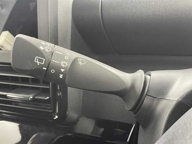 ダイハツ タント カスタム RS 岡山県 2024(令6)年 0.6万km ブラックマイカメタリック/ファイアークォーツレッドメタリック 2トーン バックカメラ/SDナビ/【CD/DVD/BT/フルセグTV】/型番：CN-RE06WD/ツートーンカラー/オーディオレス/ターボ/両側パワースライドドア/ハーフレザーシート/前席シートヒーター/LEDヘッドライト/ETC/衝突軽減ブレーキ/オートハイビーム/コーナーセンサー/レーンキープアシスト/オートブレーキホールド/アイドリングストップ/純正15インチアルミホイール/スマートキー/プッシュスタート