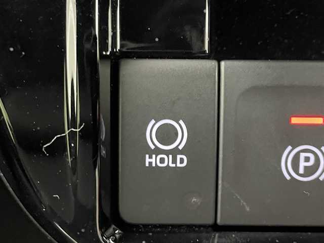 ダイハツ タント カスタム RS 岡山県 2024(令6)年 0.6万km ブラックマイカメタリック/ファイアークォーツレッドメタリック 2トーン バックカメラ/SDナビ/【CD/DVD/BT/フルセグTV】/型番：CN-RE06WD/ツートーンカラー/オーディオレス/ターボ/両側パワースライドドア/ハーフレザーシート/前席シートヒーター/LEDヘッドライト/ETC/衝突軽減ブレーキ/オートハイビーム/コーナーセンサー/レーンキープアシスト/オートブレーキホールド/アイドリングストップ/純正15インチアルミホイール/スマートキー/プッシュスタート