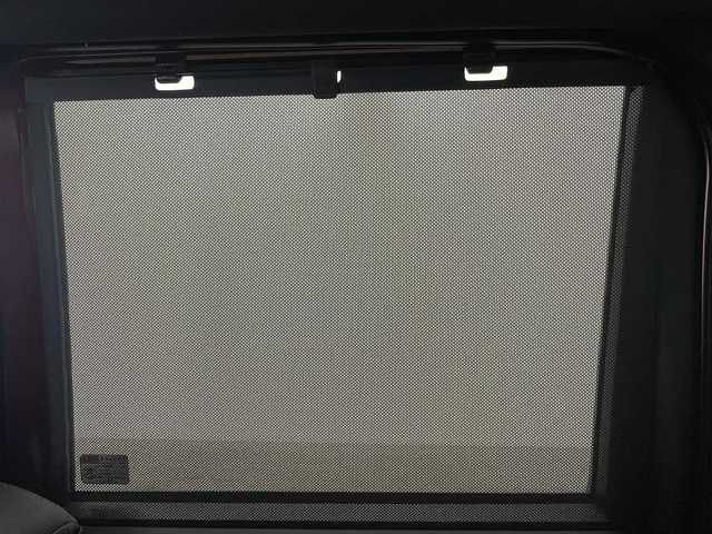 ダイハツ タント カスタム RS 岡山県 2024(令6)年 0.6万km ブラックマイカメタリック/ファイアークォーツレッドメタリック 2トーン バックカメラ/SDナビ/【CD/DVD/BT/フルセグTV】/型番：CN-RE06WD/ツートーンカラー/オーディオレス/ターボ/両側パワースライドドア/ハーフレザーシート/前席シートヒーター/LEDヘッドライト/ETC/衝突軽減ブレーキ/オートハイビーム/コーナーセンサー/レーンキープアシスト/オートブレーキホールド/アイドリングストップ/純正15インチアルミホイール/スマートキー/プッシュスタート