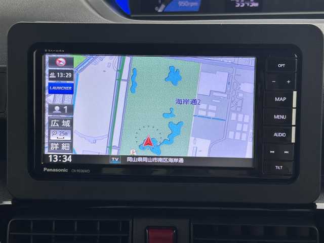 ダイハツ タント カスタム RS 岡山県 2024(令6)年 0.6万km ブラックマイカメタリック/ファイアークォーツレッドメタリック 2トーン バックカメラ/SDナビ/【CD/DVD/BT/フルセグTV】/型番：CN-RE06WD/ツートーンカラー/オーディオレス/ターボ/両側パワースライドドア/ハーフレザーシート/前席シートヒーター/LEDヘッドライト/ETC/衝突軽減ブレーキ/オートハイビーム/コーナーセンサー/レーンキープアシスト/オートブレーキホールド/アイドリングストップ/純正15インチアルミホイール/スマートキー/プッシュスタート