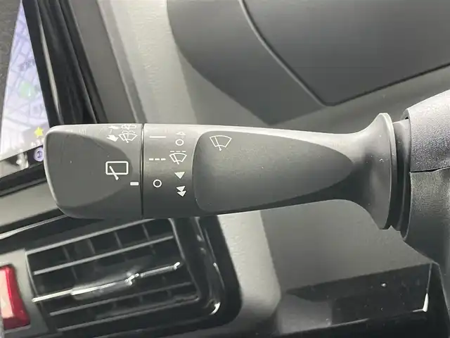ダイハツ タント カスタム X 岡山県 2019(令1)年 4万km ブラックマイカメタリック 社外ナビ/・型番:AVIC-RZ002/（AM/FM/BT/USB）/バックカメラ/両側パワースライドドア/LEDヘッドライト/オートライト/コーナーセンサー(前後）/合皮コンビシート/運転席ロングスライド/純正14インチアルミホイール/カーテンエアバッグ/ISOFIX/後席サンシェイド/チルトステアリング/シートリフター/ウインカーミラー/ドアバイザー