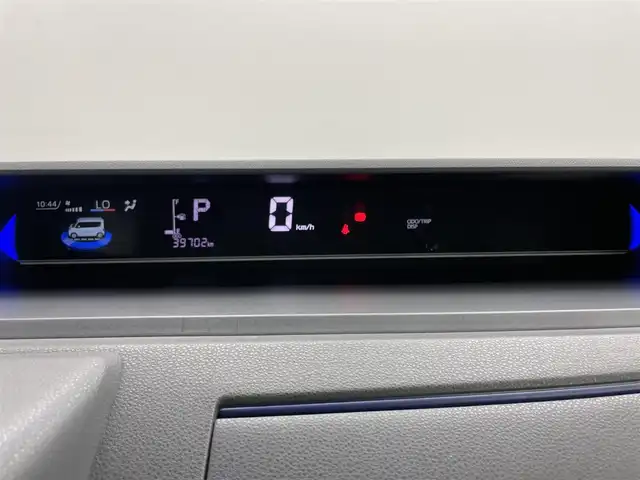 ダイハツ タント カスタム X 岡山県 2019(令1)年 4万km ブラックマイカメタリック 社外ナビ/・型番:AVIC-RZ002/（AM/FM/BT/USB）/バックカメラ/両側パワースライドドア/LEDヘッドライト/オートライト/コーナーセンサー(前後）/合皮コンビシート/運転席ロングスライド/純正14インチアルミホイール/カーテンエアバッグ/ISOFIX/後席サンシェイド/チルトステアリング/シートリフター/ウインカーミラー/ドアバイザー