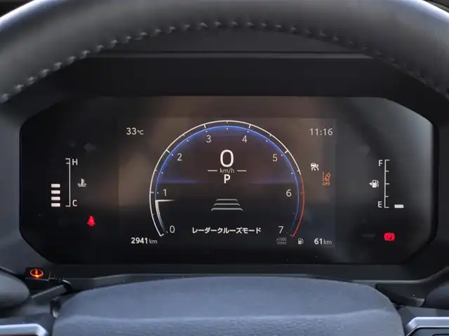 トヨタ ランドクルーザー ２５０ VX 鹿児島県 2024(令6)年 0.3万km プラチナホワイトパールマイカ 丸目型Ｂｉ－ＢｅａｍＬＥＤヘッドランプ（ＯＰ装備）　/レーダークルーズコントロール　/ムーンルーフ　/Ｄ＋Ｎ席シートヒーター／エアシート　/ステアリングヒーター　/デジタルインナーミラー　/シートメモリー/パワーバックドア/社外フロアマット(ARTIGIANO製)/純正フロアマット/純正ヘッドライト有り(トランク積載)/純正トランクマット(トランク積載)/純正トノカバー/純正前後ドライブレコーダー/パノラミックビューモニター/デジタルインナーミラー/プッシュスタート/スマートキー/前後コーナーセンサー/横滑り防止装置/レーンキープアシスト/エアバッグ(W+サイド)/カーテンエアバッグ
