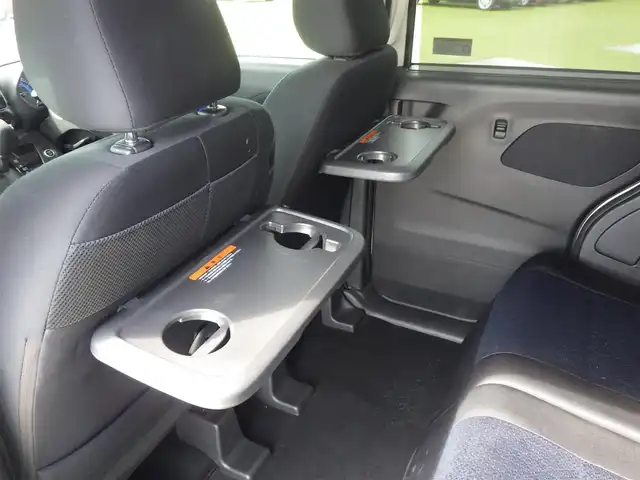 日産 ルークス ハイウェイスター X 千葉県 2020(令2)年 3.7万km フローズンバニラパール エマージェンシーブレーキ/両側パワースライドドア/9インチ純正SDナビ/地デジTV/【DVD/CD再生機能　Bluetooth接続】/アラウンドビューモニター/ドライブレコーダー/ETC/LEDヘッドライト/フォグライト/ウインカーミラー/コーナーセンサー/純正14インチアルミホイル/サイド/カーテンエアバッグ/インテリジェントキー