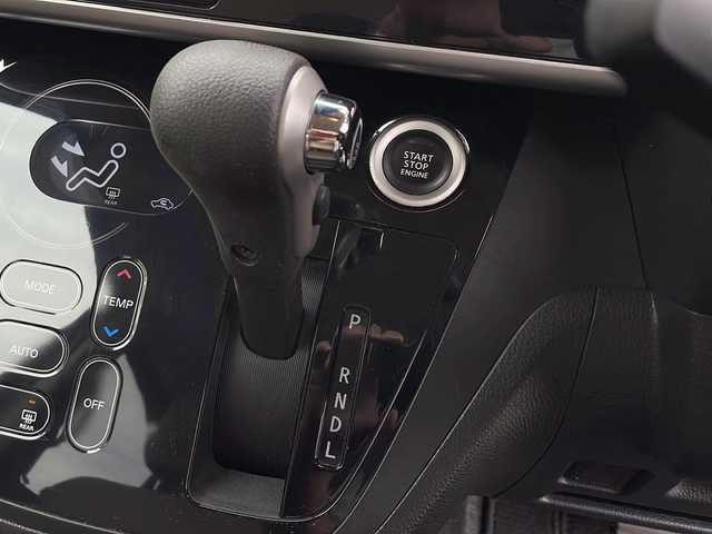 日産 デイズ ルークス HWS X Vセレクション 宮崎県 2017(平29)年 2.5万km ブラック 社外ナビ　前方のみドライブレコーダー　Ｂｌｕｅｔｏｏｔｈ　全方位カメラ　フルセグＴＶ　ＣＤ／ＤＶＤチェンジャー　両側パワースライドドア　電動格納ミラー　ＬＥＤライト　オートライト　ベンチシート パワーウィンドウ パワーステアリング 純正アルミホイール 純正フロアマット 取扱説明書 保証書