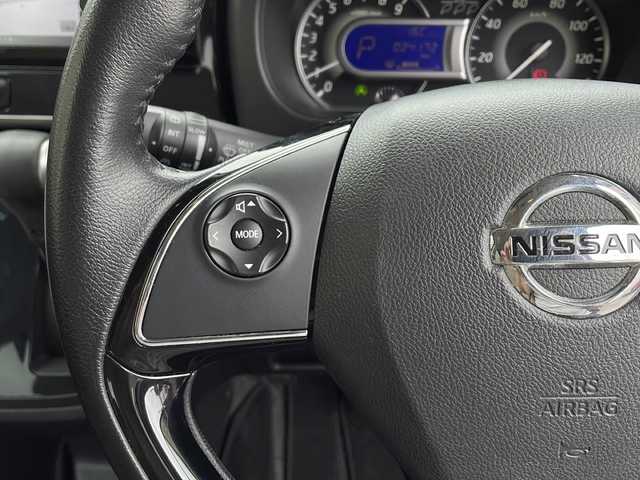 日産 デイズ ルークス HWS X Vセレクション 宮崎県 2017(平29)年 2.5万km ブラック 社外ナビ　前方のみドライブレコーダー　Ｂｌｕｅｔｏｏｔｈ　全方位カメラ　フルセグＴＶ　ＣＤ／ＤＶＤチェンジャー　両側パワースライドドア　電動格納ミラー　ＬＥＤライト　オートライト　ベンチシート パワーウィンドウ パワーステアリング 純正アルミホイール 純正フロアマット 取扱説明書 保証書