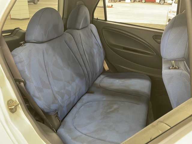 ダイハツ ＭＡＸ Li 道央・札幌 2004(平16)年 11.9万km ホワイトパールマイカ 4WD/CD・MD・AM・FM再生/純正フロアマット/ベンチシート/フォグランプ/電動格納ミラー/冬タイヤ積み込み