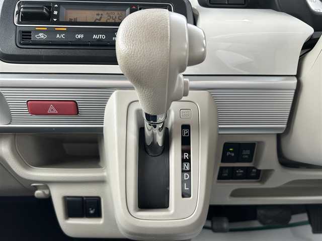 スズキ スペーシア HYBRID X 兵庫県 2018(平30)年 7万km シフォンアイボリーM ナビ/フルセグTV/BTオーディオ/CD/DVD/バックカメラ/ETC/両側パワースライドドア/シートヒーター/セーフティサポート/ヘッドライトレベライザ/純正フロアマット/純正ドアバイザー/横滑り防止装置/レーンキープアシスト/コーナーセンサー