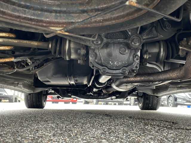 トヨタ アルファード Ｖ MZ 富山県 2004(平16)年 8.9万km ダークグレーマイカメタリック 4WD/社外SDナビ/フルセグ/Bluetooth/バックカメラ/ETC/両側パワースライドドア/イージークローザーリアゲート/レーンアシスト/社外19インチAW