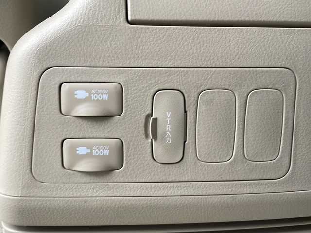 トヨタ アルファード Ｖ MZ 富山県 2004(平16)年 8.9万km ダークグレーマイカメタリック 4WD/社外SDナビ/フルセグ/Bluetooth/バックカメラ/ETC/両側パワースライドドア/イージークローザーリアゲート/レーンアシスト/社外19インチAW