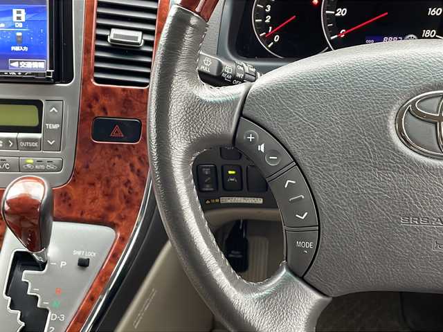 トヨタ アルファード Ｖ MZ 富山県 2004(平16)年 8.9万km ダークグレーマイカメタリック 4WD/社外SDナビ/フルセグ/Bluetooth/バックカメラ/ETC/両側パワースライドドア/イージークローザーリアゲート/レーンアシスト/社外19インチAW