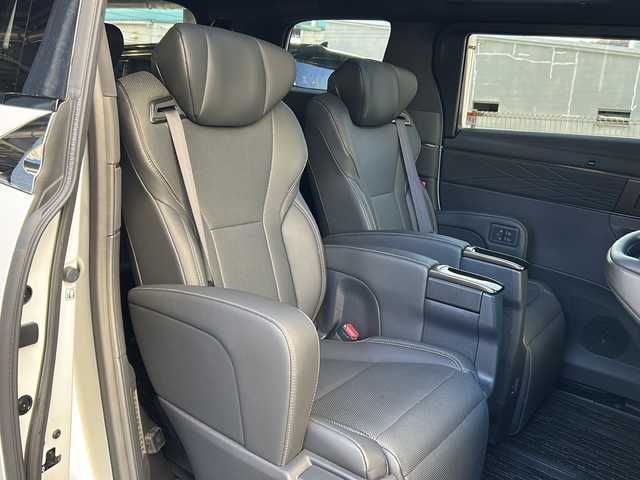 トヨタ アルファードハイブリット Z 広島県 2024(令6)年 1.5万km プラチナホワイトパールマイカ 禁煙/左右独立ムーンルーフ/セーフティセンス/・プリクラッシュセーフティ/・レーントレーシングアシスト/・レーダークルーズコントロール/・アダプティブハイビーム/・ロードサインアシスト/・ドライバー異常時対応/・プロアクティブドライビングアシスト/・発進遅れ告知機能/BSM/パーキングサポートブレーキ/純正14インチディスプレイ/ナビ/・FM/AM/Bluetooth/USB/フルセグ/・Miracast/MDMI/Applecarplay/androidauto/・ETC2.0/パノラミックビューモニター/フリップダウンモニター/HUD/両側パワースライドドア/パワーバックドア/シートヒーター/ベンチレーション/パワーシート/メモリーシート/ステアリングヒーター/ドライブレコーダー(TZ-D203MW)/おくだけ充電/フロアマット/AC100V1500W