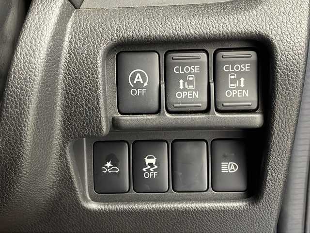 日産 デイズ ルークス ハイウェイスターX Gパッケージ 栃木県 2016(平28)年 2.6万km オーシャンブルーP 純正ナビ/（CD/DVD/AM/FM）/衝突軽減システム/アラウンドビューモニター/全周囲カメラ/横滑り防止/両側パワースライドドア/アイドリングストップ/オートマチックハイビーム/電動格納ミラー/ビルトインETC/ドライブレコーダー/純正アルミホイール/社外フロアマット/ステアリングスイッチ/プッシュスタート/スマートキー