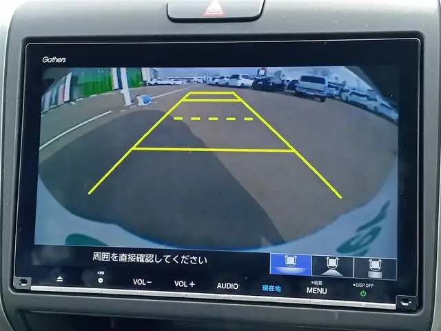 ホンダ フリード G ホンダセンシング 福井県 2021(令3)年 2.7万km プラチナホワイトパール 純正9インチナビ/AM/FM/フルセグ/BT/CD/DVD/USB/iPod/バックカメラ/両側パワースライドドア/アダプティブクルーズコントロール/レーンキープアシスト/横滑り防止装置/盗難防止装置/アイドリングストップ/ビルトインETC/前後ドライブレコーダー/純正フロアマット/ダブルエアバッグ/スマートキー/純正ホイルキャップ