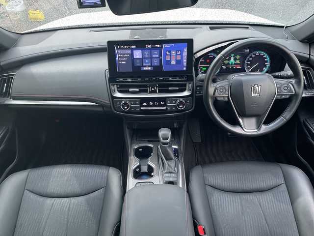 トヨタ クラウン ハイブリッド RS 茨城県 2021(令3)年 4.4万km プレシャスホワイトパール 純正ナビ　/-TV/BT/AM/FM/衝突軽減システム　/バックカメラ　/サイドカメラ　/コーナーセンサー　/ブラインドスポットモニター　/ＬＥＤヘッドライト　/レーダークルーズコントロール　/レーンキープアシスト/D席N席シートヒーター　/D席N席パワーシート/ドライブレコーダー　/ＥＴＣ２．０/ハーフレザーシート/パーキングアシスト