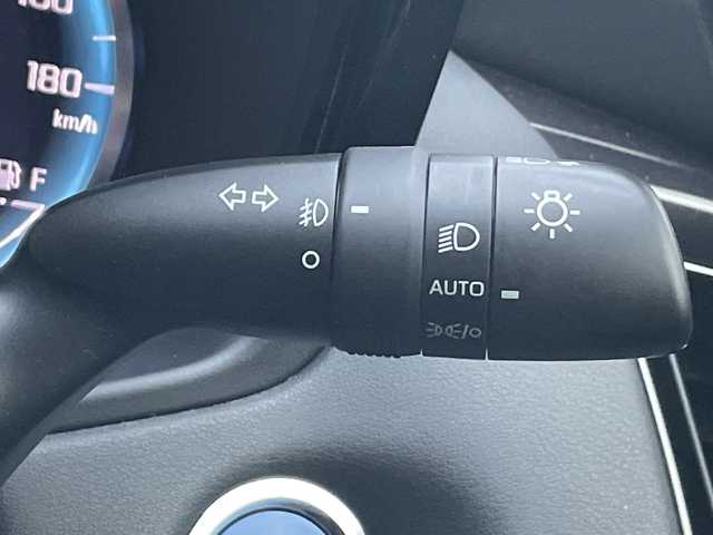 トヨタ クラウン ハイブリッド RS 茨城県 2021(令3)年 4.4万km プレシャスホワイトパール 純正ナビ　/-TV/BT/AM/FM/衝突軽減システム　/バックカメラ　/サイドカメラ　/コーナーセンサー　/ブラインドスポットモニター　/ＬＥＤヘッドライト　/レーダークルーズコントロール　/レーンキープアシスト/D席N席シートヒーター　/D席N席パワーシート/ドライブレコーダー　/ＥＴＣ２．０/ハーフレザーシート/パーキングアシスト