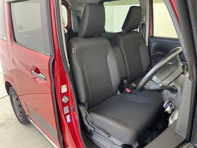 スズキ スペーシア ギア HYBRID XZ 愛知県 2021(令3)年 1.5万km フェニックスレッドパール/ガンメタリック2トーンルーフ 純正8インチナビ/【Bluetooth/フルセグTV/CD/DVD/USB/AM/FM】/両側パワースライドドア/レーダークルーズコントロール/衝突被害軽減ブレーキ/レーンアシスト/アイドリングストップ/コーナーセンサー/横滑り防止装置/前席シートヒーター/サーキュレーター/サンシェード/ETC/純正フロアマット/オートエアコン/プッシュスタート/スマートキー/ステアリングスイッチ/電動格納ミラー/ドアバイザー/LEDオートライト