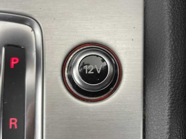 アウディ Ｑ７ 3．0TFSI クワトロ 道央・札幌 2010(平22)年 15.2万km 黒 ・4WD/ターボ/・純正HDDメーカーナビ/・DVD.CD.SD.USB/・フルセグ・バックカメラ/サイドカメラ/・パワーバックドア/・パドルシフト/クルーズコントロール/・ドライブレコーダー/・ブラックレザーシート/・D.N席パワーシート/シートヒーター/・キセノンヘッドライト/オートライト/・コーナーセンサー/・22インチ社外アルミ積込