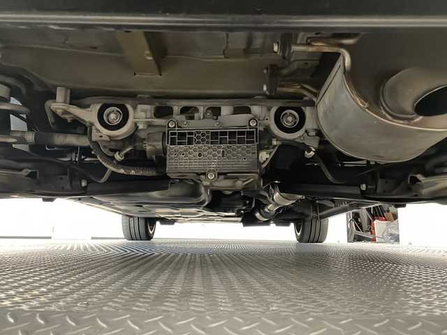 メルセデス・ベンツ Ｖ２２０ d スポーツ 新潟県 2019(令1)年 4.7万km オブシディアンブラックM レーダーセーフティパッケージ/・ブラインドスポットアシスト/・ディストロニックプラス/・レーンキーピングアシスト/・ＣＰＡ/・PRE-SAFE/レザーパッケージ/・本革シート/・ウェーブ調マットアンスラサイトインテリアトリム/・ステンレスアクセル＆ブレーキペダル/AMGデザインエクステリア/COMANDシステム/・8.4インチワイドディスプレイ/・タッチパッド/・HDDナビゲーション【CD/DVD/BT/フルセグ】/・USBメディアフェース/・SDカードスロット/ETC【2.0】/360°カメラ/メモリ付きパワーシート(前席)/シートヒーター/電動デュアルスライディンドア/EASY-PACK自動開閉テールゲート/脱着式シート(全後席)/マルチファクションステアリング(パドルシフト付き)/オートライト