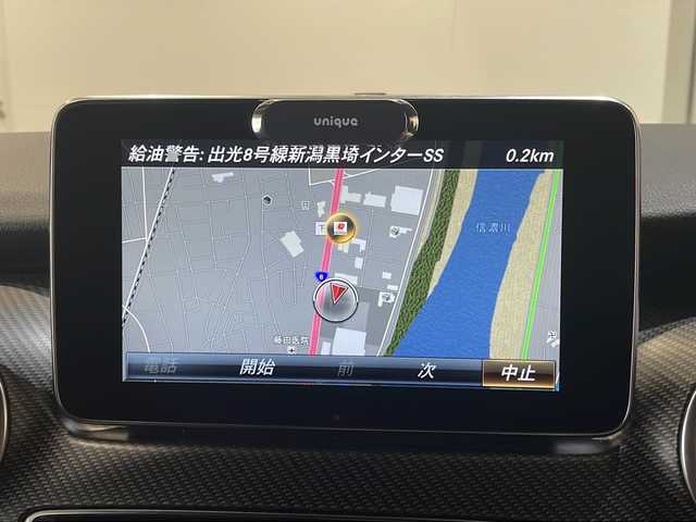 メルセデス・ベンツ Ｖ２２０ d スポーツ 新潟県 2019(令1)年 4.7万km オブシディアンブラックM レーダーセーフティパッケージ/・ブラインドスポットアシスト/・ディストロニックプラス/・レーンキーピングアシスト/・ＣＰＡ/・PRE-SAFE/レザーパッケージ/・本革シート/・ウェーブ調マットアンスラサイトインテリアトリム/・ステンレスアクセル＆ブレーキペダル/AMGデザインエクステリア/COMANDシステム/・8.4インチワイドディスプレイ/・タッチパッド/・HDDナビゲーション【CD/DVD/BT/フルセグ】/・USBメディアフェース/・SDカードスロット/ETC【2.0】/360°カメラ/メモリ付きパワーシート(前席)/シートヒーター/電動デュアルスライディンドア/EASY-PACK自動開閉テールゲート/脱着式シート(全後席)/マルチファクションステアリング(パドルシフト付き)/オートライト