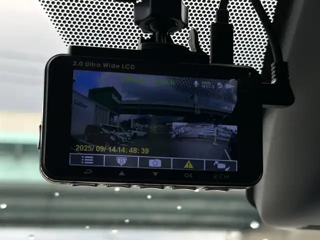 トヨタ ノア ハイブリッド Si ダブルバイビーⅡ 福岡県 2020(令2)年 3万km ホワイトパールクリスタルシャイン 純正9型SDナビ(フルセグTV/CD/DVD/BT)バックモニタコーナーセンサー両側パワスラクルコンドラレコETCシートヒーターUSB純正フロアマット純正LEDヘッドライト純正16インチアルミホイルプッシュスタートスマートキー