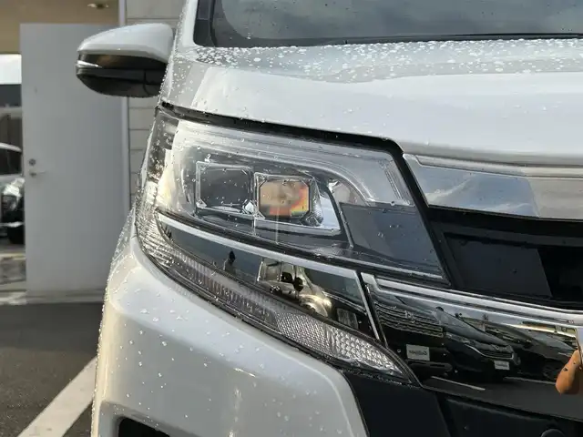 トヨタ ノア ハイブリッド Si ダブルバイビーⅡ 福岡県 2020(令2)年 3万km ホワイトパールクリスタルシャイン 純正9型SDナビ(フルセグTV/CD/DVD/BT)バックモニタコーナーセンサー両側パワスラクルコンドラレコETCシートヒーターUSB純正フロアマット純正LEDヘッドライト純正16インチアルミホイルプッシュスタートスマートキー